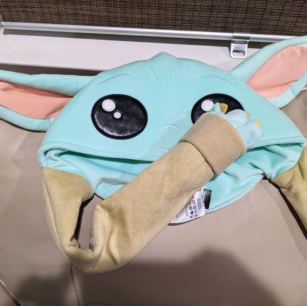Disney baby Yoda hat